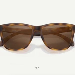Sunski Madrona Sunglasses // Tortoise Brown